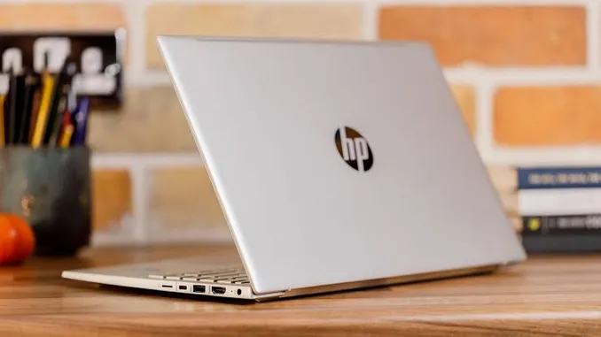 HP Pavilion 15